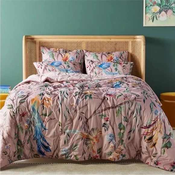 Anthropologie Other - Anthropologie Josie velvet quilt full size floral birds print feminine pretty